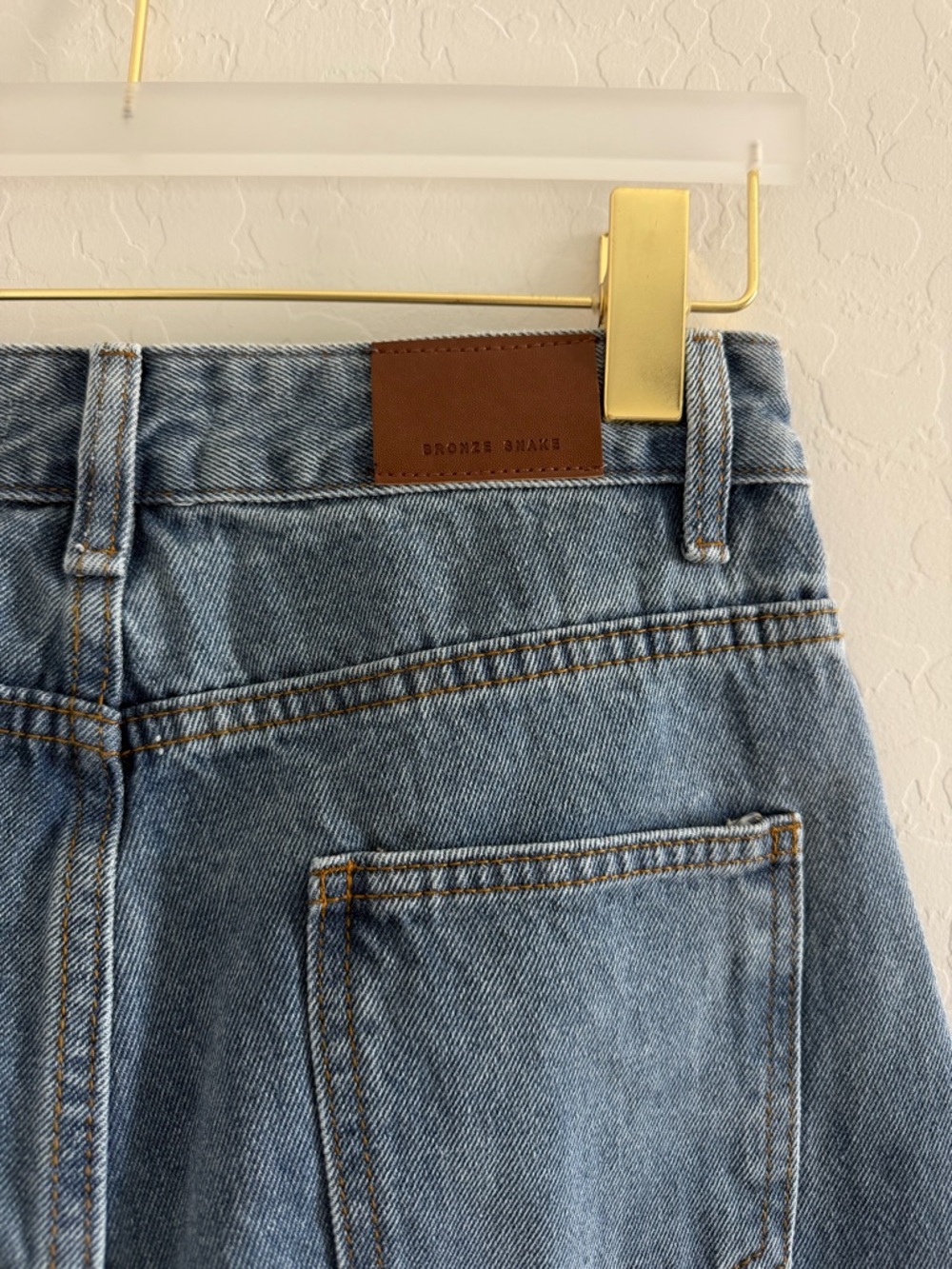 NEW Horseshoe Denim Light Blue Jeans Size XS - Picture 8 of 15